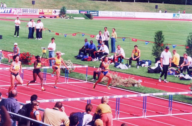 100 m haies féminin, Décastar 2001 (Talence)