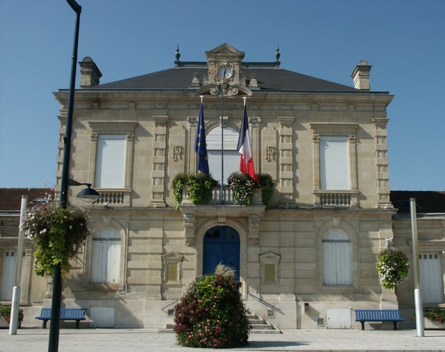 La mairie de Floirac (Gironde, France)
