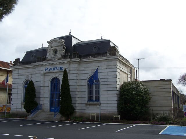 Mairie du Porge, Gironde, France