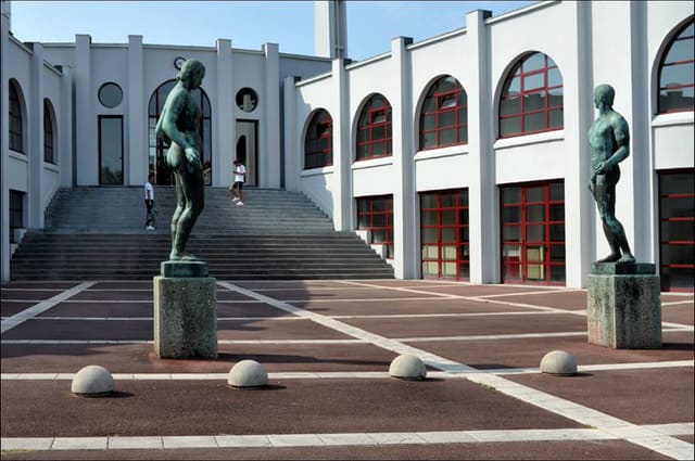 Stade Art déco, bordeaux