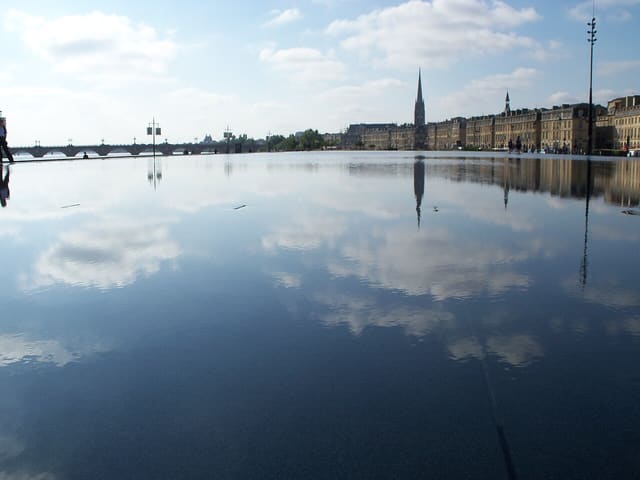 Miroir d'eau de Bordeaux